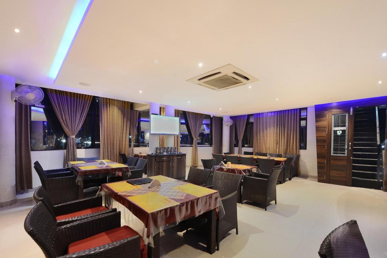 Capital O Hotel Samanvi International Belur  Dış mekan fotoğraf